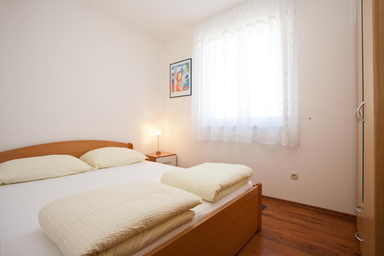 Apartments Glibo Near The Sea And Town Center! Krk Town Buitenkant foto