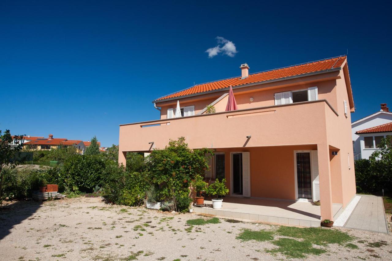 Apartments Glibo Near The Sea And Town Center! Krk Town Buitenkant foto